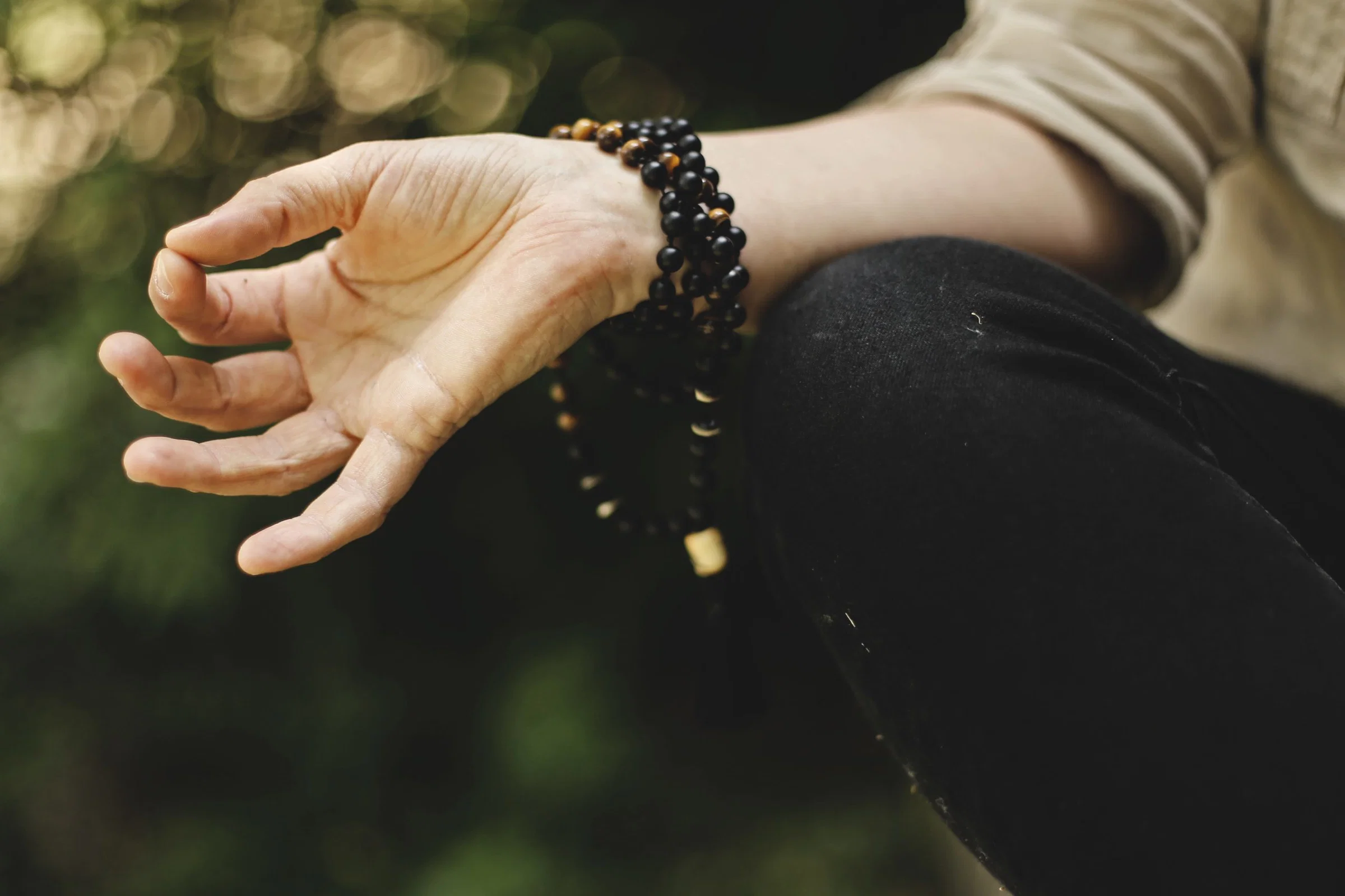 What Is Yoga Nidra (Yogic sleep) And How To Do Yoga Nidra And Its Benefits